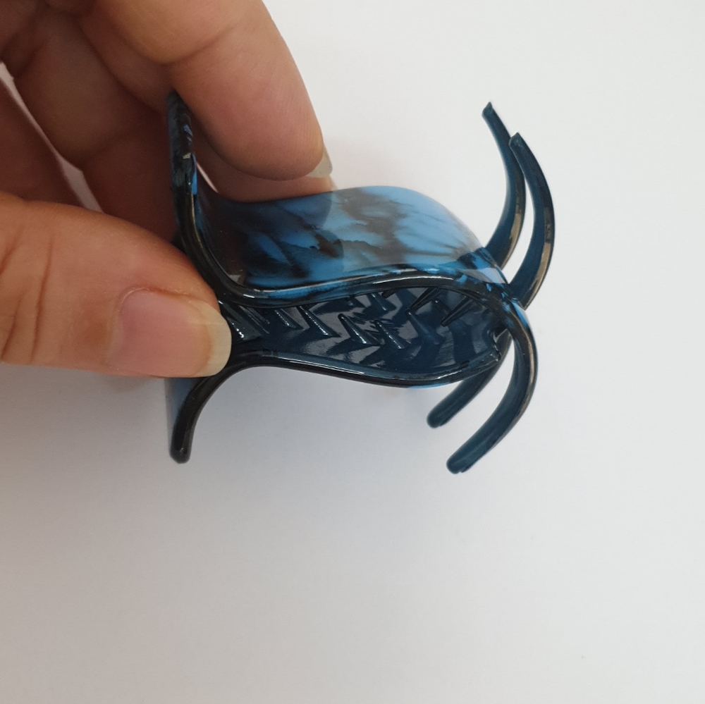 hair clip, women , navy blue